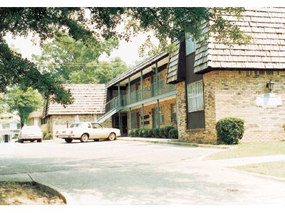 Apartment - Grenadier from www.ApartmentsAlabama.com