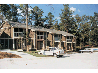 Apartment - Moore''s Mill Place from www.ApartmentsAlabama.com