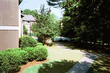 Apartment - Court Square Condos from www.ApartmentsAlabama.com