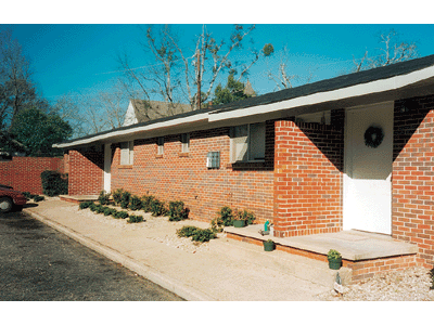 Apartment - Oakbrook from www.ApartmentsAlabama.com