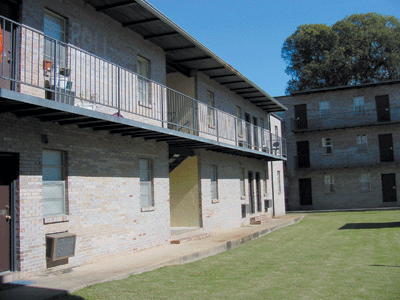 Apartment - Pride's Court from www.ApartmentsAlabama.com