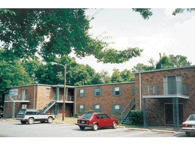 Apartment - A Stone''s Throw from www.ApartmentsAlabama.com