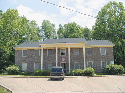 Apartment - River Road Apartment Park from www.ApartmentsAlabama.com