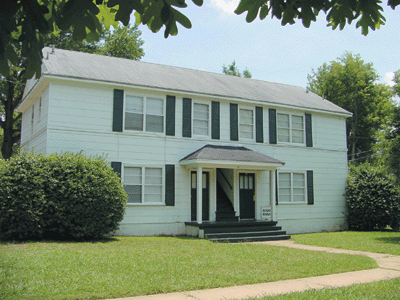 Apartment - Hackberry Place from www.ApartmentsAlabama.com