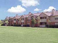 Apartment - Colonial Village at Research Park from www.ApartmentsAlabama.com