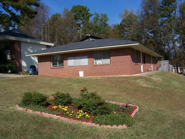 Apartment - Woodbend from www.ApartmentsAlabama.com