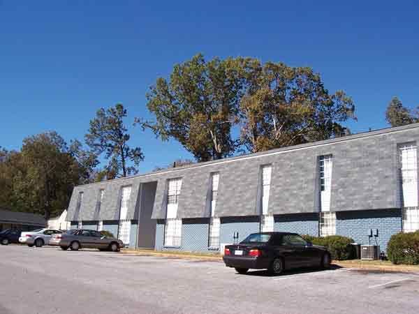 Apartment - Pine Meadow from www.ApartmentsAlabama.com