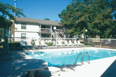 Apartment - Patio Apartments from www.ApartmentsAlabama.com