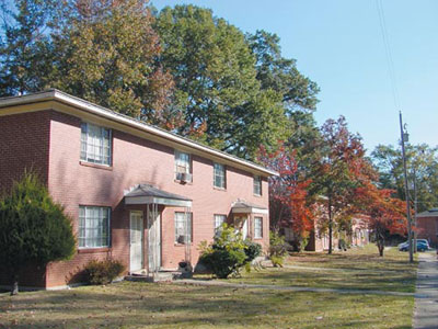 Apartment - Woodland Terrace I from www.ApartmentsAlabama.com