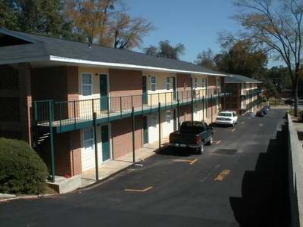 Apartment - Chalet from www.ApartmentsAlabama.com