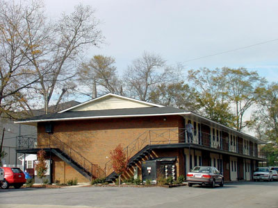 Apartment - Thunderbird I from www.ApartmentsAlabama.com