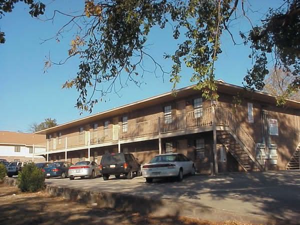 Apartment - North End Zone from www.ApartmentsAlabama.com