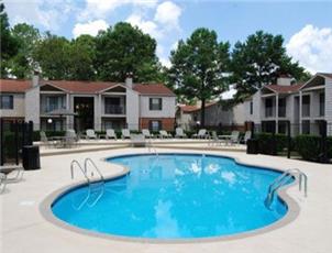 Colonial Village at Ashford Place