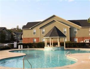 Summertree Apartments